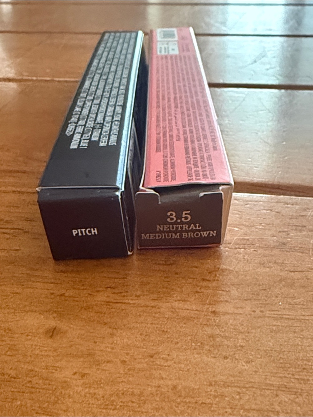 Makeup bundle - Picture 2 of 2